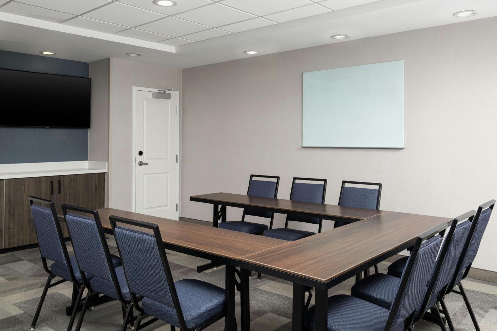 Towneplace Suites By Marriott Houston Hobby Airport Eksteriør billede